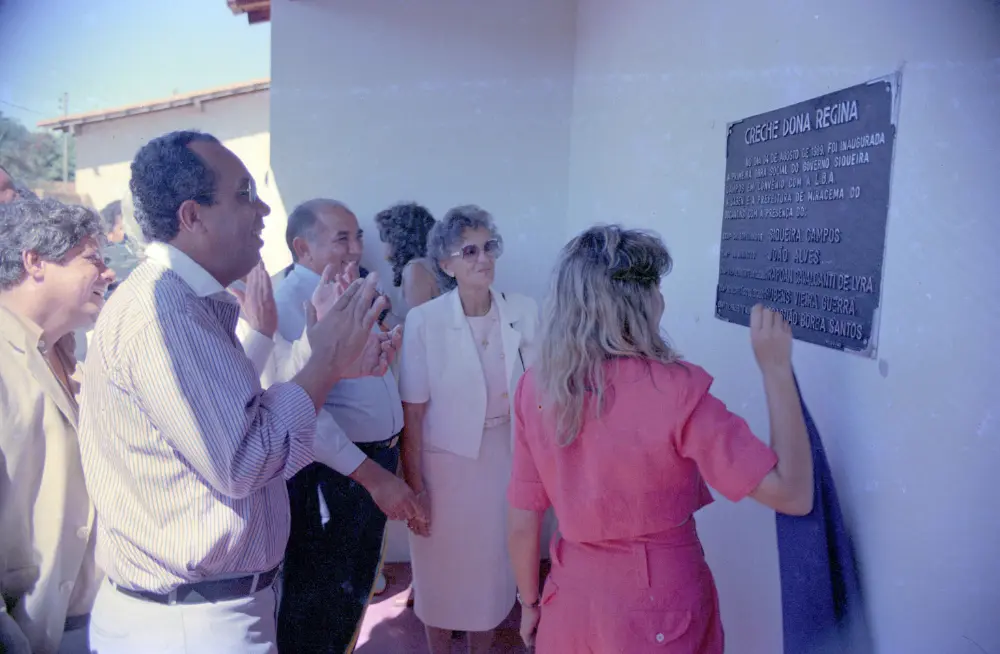 (1990) - Governador Siqueira Campos e Aureny inauguram Creche em Miracema com a presença do Ministro do Interior João Alves Filho - Foto: Marcio Di Pietro